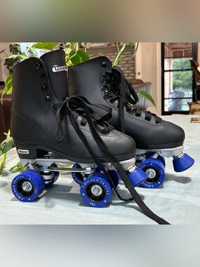 Chicago Skates Black Women's Quad Roller Skates with Blue Wheels women’s 7